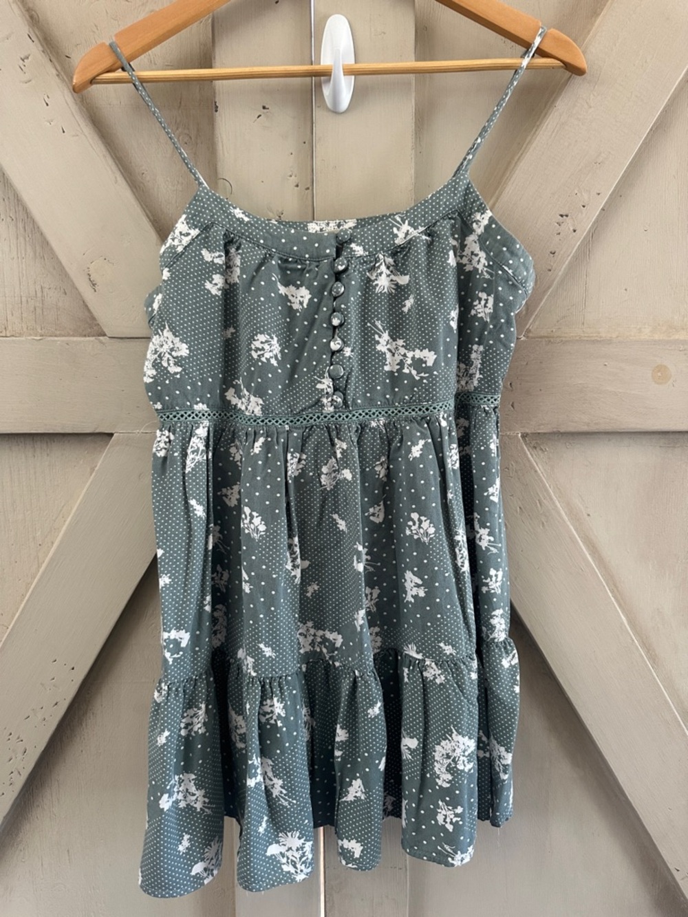 Millibon USA Sage Green Floral Polka Dot Tiered Cami Dress Size Medium